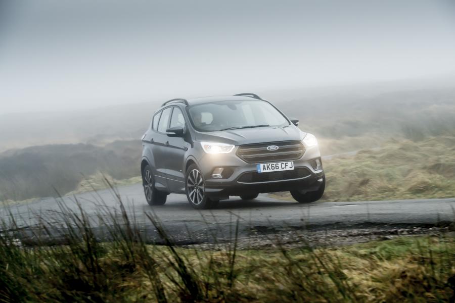  Ford Kuga ST-Line 2017 года  (UK) (фото 16 из 63)
